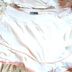 Lija scalloped Pink edge sport skirt